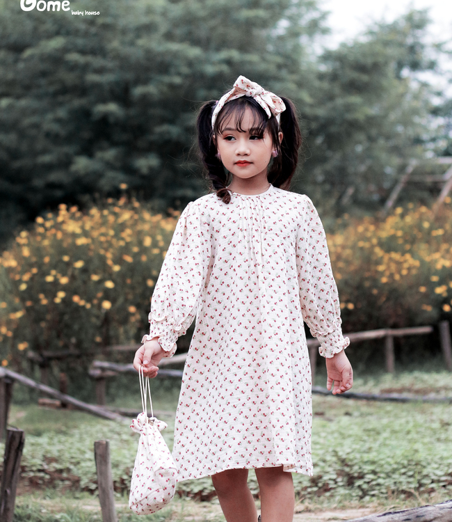 Váy suông xô muslin hoa nhí tay bồng