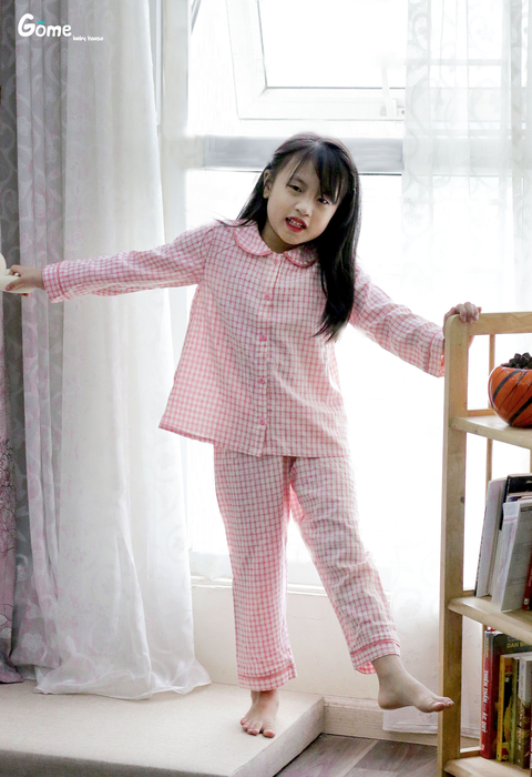 Set Pyjamas kẻ hồng