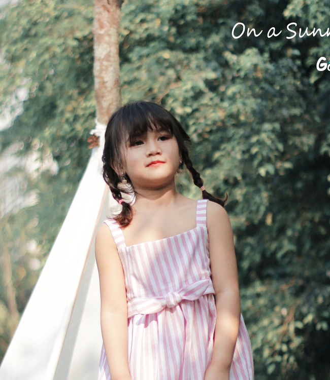 Váy hai dây sọc hồng