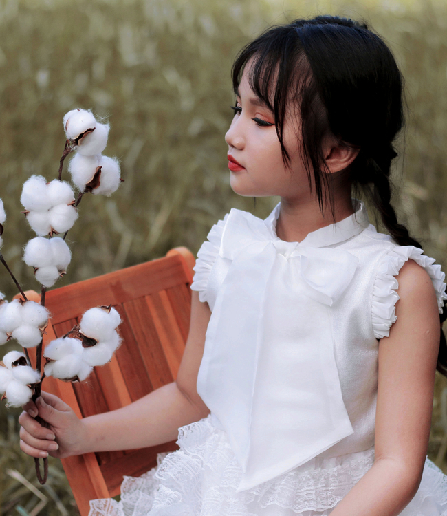 Váy công chúa Vintage ren tầng trắng