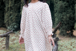 Váy suông xô muslin hoa nhí tay bồng