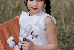 Váy công chúa Vintage ren tầng trắng