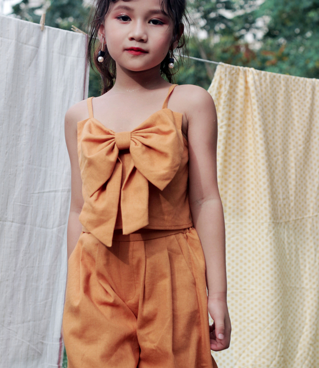 Set áo nơ ngực + quần màu vàng