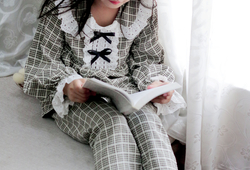 Set Pyjamas kẻ phối ren