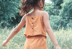 Set áo nơ ngực + quần màu vàng