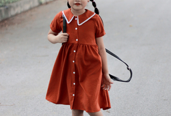 Váy cam viền cổ ren - chất liệu đũi xước Nhật