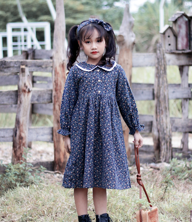Váy hoa nhí tím than phối cổ ren