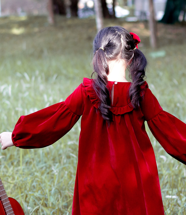 Váy nhung đỏ bèo ngực kèm nơ