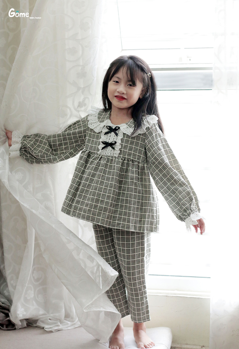 Set Pyjamas kẻ phối ren